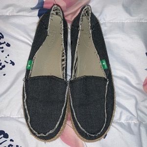 Women’s Fiona Sanuks